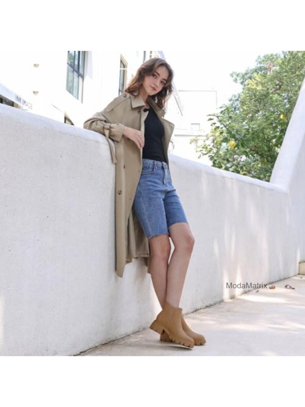 Women's Platform Chelsea Boots Faux Suede Chunky Heel Ankle Booties - Picture 2 of 6